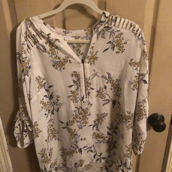 Maurices Tops - Maurice’s yellow floral blouse 2x
